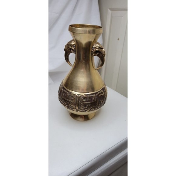 Brass Vase with Tiger Head & Tooth Handles - Korea - Approx. 11” Vintage - Picture 5 of 5